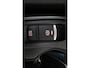 Nissan Juke 1.6 Hybrid N-Connecta | Camera | Cold Pack | Climate control | Navigatie | LED koplampen | all season banden |