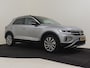 Volkswagen T-Roc 1.5 TSI Style 7-DSG 150pk l IQ Light l 1e Eigenaar l Elektr. Klep l Stoelverwarming l App connect | Keyless |  Adaptive Cr Control l Digital Dash l Navi l DAB | 18"LMV