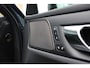 Volvo V60 T6 AWD Plug-in Hybrid Aut. Plus/Dark | Voor- en achter stoelen verwarmd | Head- up Display | Panorama dak | 360 graden camera | 19 inch lichtmetalen velgen | Nappa ledere bekleding | Extra getint glas achter | Apple Carplay/Android Auto |