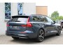 Volvo V60 T6 AWD Plug-in Hybrid Aut. Plus/Dark | Voor- en achter stoelen verwarmd | Head- up Display | Panorama dak | 360 graden camera | 19 inch lichtmetalen velgen | Nappa ledere bekleding | Extra getint glas achter | Apple Carplay/Android Auto |