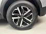 Peugeot 2008 1.2 Hybrid (136 pk) Style automaat - Apple Carplay - parkeersensoren - 8.712 km!