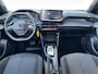 Peugeot 2008 1.2 Hybrid (136 pk) Style automaat - Apple Carplay - parkeersensoren - 8.712 km!