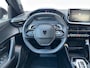 Peugeot 2008 1.2 Hybrid (136 pk) Style automaat - Apple Carplay - parkeersensoren - 8.712 km!