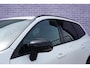 Volvo XC60 2.0 T6 Plug-in hybrid AWD Plus Dark | SOH:99% | Long Range | Google | Trekhaak | Panorama-schuifdak | Memory | Power Seat | Stoel/stuur verwarming | Standkachel | Camera |