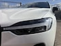 Volvo XC60 2.0 T6 Plug-in hybrid AWD Plus Dark | SOH:99% | Long Range | Google | Trekhaak | Panorama-schuifdak | Memory | Power Seat | Stoel/stuur verwarming | Standkachel | Camera |