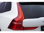 Volvo XC60 2.0 T6 Plug-in hybrid AWD Plus Dark | SOH:99% | Long Range | Google | Trekhaak | Panorama-schuifdak | Memory | Power Seat | Stoel/stuur verwarming | Standkachel | Camera |