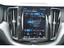 Volvo XC60 2.0 T6 Plug-in hybrid AWD Plus Dark | SOH:99% | Long Range | Google | Trekhaak | Panorama-schuifdak | Memory | Power Seat | Stoel/stuur verwarming | Standkachel | Camera |
