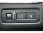 Volvo XC60 2.0 T6 Plug-in hybrid AWD Plus Dark | SOH:99% | Long Range | Google | Trekhaak | Panorama-schuifdak | Memory | Power Seat | Stoel/stuur verwarming | Standkachel | Camera |