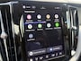 Volvo XC60 2.0 T6 Plug-in hybrid AWD Plus Dark | SOH:99% | Long Range | Google | Trekhaak | Panorama-schuifdak | Memory | Power Seat | Stoel/stuur verwarming | Standkachel | Camera |