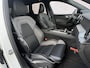 Volvo XC60 2.0 T6 Plug-in hybrid AWD Plus Dark | SOH:99% | Long Range | Google | Trekhaak | Panorama-schuifdak | Memory | Power Seat | Stoel/stuur verwarming | Standkachel | Camera |