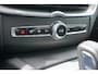 Volvo XC60 2.0 T6 Plug-in hybrid AWD Plus Dark | SOH:99% | Long Range | Google | Trekhaak | Panorama-schuifdak | Memory | Power Seat | Stoel/stuur verwarming | Standkachel | Camera |
