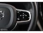 Volvo XC60 2.0 T6 Plug-in hybrid AWD Plus Black Edition - Panoramadak - Carplay - Stoelverwarming voor en achter
