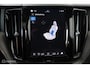 Volvo XC60 2.0 T6 Plug-in hybrid AWD Plus Black Edition - Panoramadak - Carplay - Stoelverwarming voor en achter