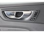 Volvo XC60 2.0 T6 Plug-in hybrid AWD Plus Black Edition - Panoramadak - Carplay - Stoelverwarming voor en achter