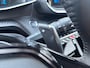 Peugeot 208 1.2 (100 pk) Allure Pack automaat - 3D cockpit - groot navigatie - camera - Keyless