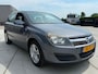 Opel Astra 1.6 Business nette auto nieuwe banden