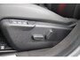 Alfa Romeo Junior ELETTRICA SPECIALE 156PK 54 kWh | WARMTEPOMP | TECHNOLOGIE PAKKET (O.A. FULL LED ADAPTIVE MATRIX KOPLAMPEN/DODEHOEK DETECTIE/DRAADLOZE TELEFOONLADER/ACHTERUITRIJ CAMERA/PARKEERSENSOREN VOOR, ACHTER,ZIJKANT) | DRAADLOZE APPLE CARPLAY/ANDROID AUTO | CLIMATE CONTROL | ELEKTRISCH BEDIENBARE ACHTERKLEP | STOEL VERWARMING | ELEKTRISCH BEDIENBARE VOORSTOEL MET MASSAGE FUNCTIE | VERKEERSBORDEN HERKENNING | ADAPTIVE CRUISE CONTROL | KEYLESS ENTRY/START | ALL SEASON BANDEN | LICHTMETALEN VELGEN 18" | NAVIGATIE | DAB+ RADIO |