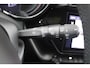 Alfa Romeo Junior ELETTRICA SPECIALE 156PK 54 kWh | WARMTEPOMP | TECHNOLOGIE PAKKET (O.A. FULL LED ADAPTIVE MATRIX KOPLAMPEN/DODEHOEK DETECTIE/DRAADLOZE TELEFOONLADER/ACHTERUITRIJ CAMERA/PARKEERSENSOREN VOOR, ACHTER,ZIJKANT) | DRAADLOZE APPLE CARPLAY/ANDROID AUTO | CLIMATE CONTROL | ELEKTRISCH BEDIENBARE ACHTERKLEP | STOEL VERWARMING | ELEKTRISCH BEDIENBARE VOORSTOEL MET MASSAGE FUNCTIE | VERKEERSBORDEN HERKENNING | ADAPTIVE CRUISE CONTROL | KEYLESS ENTRY/START | ALL SEASON BANDEN | LICHTMETALEN VELGEN 18" | NAVIGATIE | DAB+ RADIO |