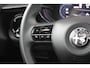 Alfa Romeo Junior ELETTRICA SPECIALE 156PK 54 kWh | WARMTEPOMP | TECHNOLOGIE PAKKET (O.A. FULL LED ADAPTIVE MATRIX KOPLAMPEN/DODEHOEK DETECTIE/DRAADLOZE TELEFOONLADER/ACHTERUITRIJ CAMERA/PARKEERSENSOREN VOOR, ACHTER,ZIJKANT) | DRAADLOZE APPLE CARPLAY/ANDROID AUTO | CLIMATE CONTROL | ELEKTRISCH BEDIENBARE ACHTERKLEP | STOEL VERWARMING | ELEKTRISCH BEDIENBARE VOORSTOEL MET MASSAGE FUNCTIE | VERKEERSBORDEN HERKENNING | ADAPTIVE CRUISE CONTROL | KEYLESS ENTRY/START | ALL SEASON BANDEN | LICHTMETALEN VELGEN 18" | NAVIGATIE | DAB+ RADIO |