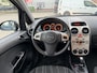 Opel Corsa 1.4-16V Enjoy - VOL AUTOMAAT - AIRCO - RIJDT & SCHAKELT GOED!