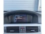 BMW 3-Serie 325i 218 pk | 6 CILINDER | LAGE KM NAP ! | AUTOMAAT | NIEUWSTAAT | UNIEK | TREKHAAK |
