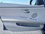 BMW 3-Serie 325i 218 pk | 6 CILINDER | LAGE KM NAP ! | AUTOMAAT | NIEUWSTAAT | UNIEK | TREKHAAK |