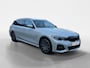 BMW 3-Serie Touring 320e Business Edition Plus | Dealer onderhouden! | Eerste eigenaar | Trekhaak | Achteruitrijcamera | Lederen bekleding | Virtual cockpit | 12 maanden garantie