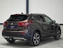 Nissan Qashqai 1.3 DIG-T Tekna | Trekhaak | Panoramadak | Topview | Dealer onderhouden |