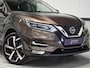 Nissan Qashqai 1.3 DIG-T Tekna | Trekhaak | Panoramadak | Topview | Dealer onderhouden |