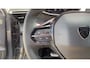 Peugeot 208 GT | Elektrische parkeerrem | Extra getinte achterste zijruiten en achterruit | Extra getinte achterste zijruiten en achterruit