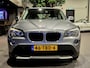 BMW X1 sDrive20i Business 184 PK | Navigatie | Airco | Trekhaak 1.800 kg