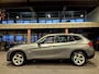 BMW X1 sDrive20i Business 184 PK | Navigatie | Airco | Trekhaak 1.800 kg