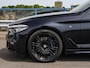BMW 5-Serie 530i High Executive M Sport 252 PK | Driving Assistant Plus | 360 Camera | Keyless | Ambient Light | Comfortzetels | Memory | Trekhaak | 19"