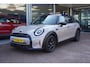 MINI Cooper 5-Deurs 1.5 Business Edition Automaat | Airco | Navigatie | PDC | Vol opties | Inruil mogelijk
