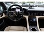 Porsche Taycan 4S Performance 84 kWh / SoH 93,3% / 1e Eign. / NL Auto / Panoramadak / 360Camera / Achterasbesturing / Burmester / Luchtvering / Keyless / 21'' / Sportdesign+Chrono / Stoel+Stuurverwarming / Dodehoek / DAB / Porsc