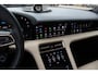 Porsche Taycan 4S Performance 84 kWh / SoH 93,3% / 1e Eign. / NL Auto / Panoramadak / 360Camera / Achterasbesturing / Burmester / Luchtvering / Keyless / 21'' / Sportdesign+Chrono / Stoel+Stuurverwarming / Dodehoek / DAB / Porsc
