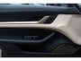 Porsche Taycan 4S Performance 84 kWh / SoH 93,3% / 1e Eign. / NL Auto / Panoramadak / 360Camera / Achterasbesturing / Burmester / Luchtvering / Keyless / 21'' / Sportdesign+Chrono / Stoel+Stuurverwarming / Dodehoek / DAB / Porsc