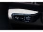 Porsche Taycan 4S Performance 84 kWh / SoH 93,3% / 1e Eign. / NL Auto / Panoramadak / 360Camera / Achterasbesturing / Burmester / Luchtvering / Keyless / 21'' / Sportdesign+Chrono / Stoel+Stuurverwarming / Dodehoek / DAB / Porsc
