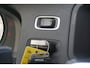 Volvo S60 1.6 T4 Momentum AUTOMAAT - Climate / Navi / Cruise / Parkeers. / Trekhaak / Lm velgen / NAP