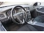 Volvo S60 1.6 T4 Momentum AUTOMAAT - Climate / Navi / Cruise / Parkeers. / Trekhaak / Lm velgen / NAP