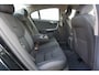 Volvo S60 1.6 T4 Momentum AUTOMAAT - Climate / Navi / Cruise / Parkeers. / Trekhaak / Lm velgen / NAP