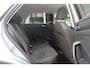 Volkswagen T-Roc 1.5 TSI R-Line Business / Trekhaak / Camera / CarPlay / Keyless / Getint glas / 17'' / Stoelverwarming / Virtual Cockpit / DAB / ACC