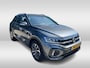 Volkswagen T-Roc 1.5 TSI R-Line Business / Trekhaak / Camera / CarPlay / Keyless / Getint glas / 17'' / Stoelverwarming / Virtual Cockpit / DAB / ACC