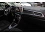 Volkswagen T-Roc 1.5 TSI R-Line Business / Trekhaak / Camera / CarPlay / Keyless / Getint glas / 17'' / Stoelverwarming / Virtual Cockpit / DAB / ACC