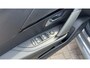 Peugeot 208 GT | Elektrische parkeerrem | Extra getinte achterste zijruiten en achterruit | Extra getinte achterste zijruiten en achterruit