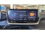 Peugeot 2008 GT | Active Safety Brake met camera en radar (automatisch noodremsysteem) met Distance Alert (waarschuwing dreigende aanrijding) | Advanced Active Safety Brake met camera en radar | Climate Control