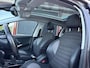 Peugeot 2008 1.2 PureT Allure RIJKLAAR!! Orig. NL/Panoramadak/Trekhaak/Climate Control
