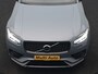 Volvo XC90 T8 Recharge AWD R-Design 7 Persoons Long Range PHEV 456pk Dealer O.H | Luchtvering | Trekhaak Af Fabriek | Panodak | 360 Camera | Adaptive Cruise | Harman / Kardon | Alcantara Sportstoelen Memory & Verwarmd | Keyless | Pilot Assist | Apple Carplay | Stuur Verwarmd | BLIS | Adaptive LED | Navigatie | Virtual | DAB | 22"L.M | Plug In Hybrid |