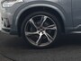 Volvo XC90 T8 Recharge AWD R-Design 7 Persoons Long Range PHEV 456pk Dealer O.H | Luchtvering | Trekhaak Af Fabriek | Panodak | 360 Camera | Adaptive Cruise | Harman / Kardon | Alcantara Sportstoelen Memory & Verwarmd | Keyless | Pilot Assist | Apple Carplay | Stuur Verwarmd | BLIS | Adaptive LED | Navigatie | Virtual | DAB | 22"L.M | Plug In Hybrid |