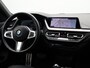 BMW 1-Serie 118i Executive Edition M Sport | 19" velgen | Sportstoelen | Sportonderstel | Shadow line | Trekhaak | Cruise | Navi | Carplay | 17" Winterwielenset | Servicecontract tot 12-01-2027/ 120.000KM |